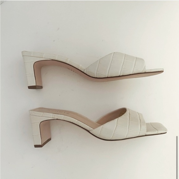 Schutz The Queliana Croc Embossed Mule Block Heel Slip-On Sandal,White, Size 8.5 - Picture 8 of 11